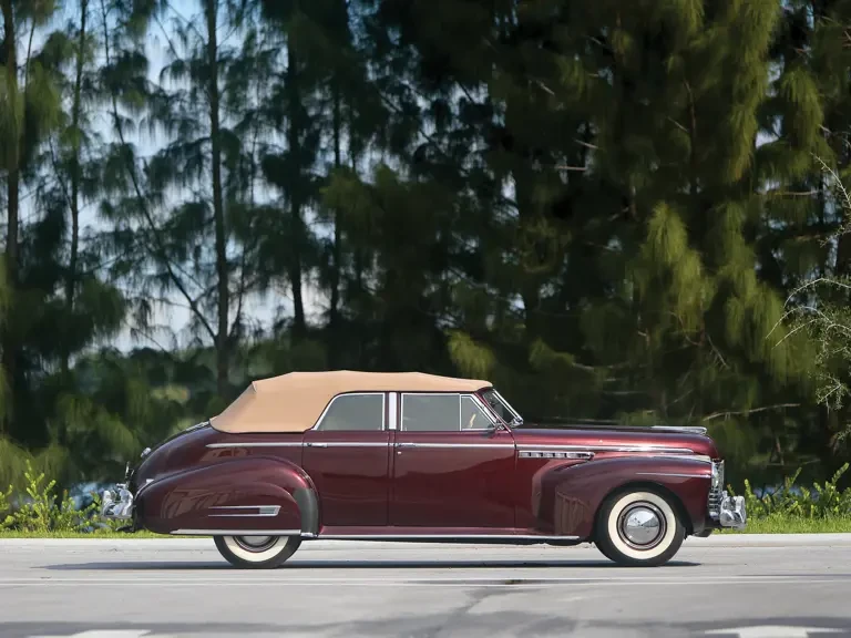 1941 Buick Roadmaster - Image 6 of 26