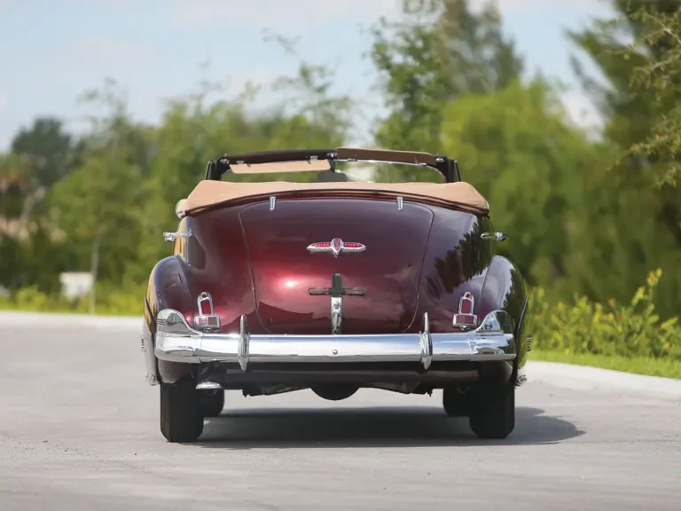 1941 Buick Roadmaster - Image 10 of 26