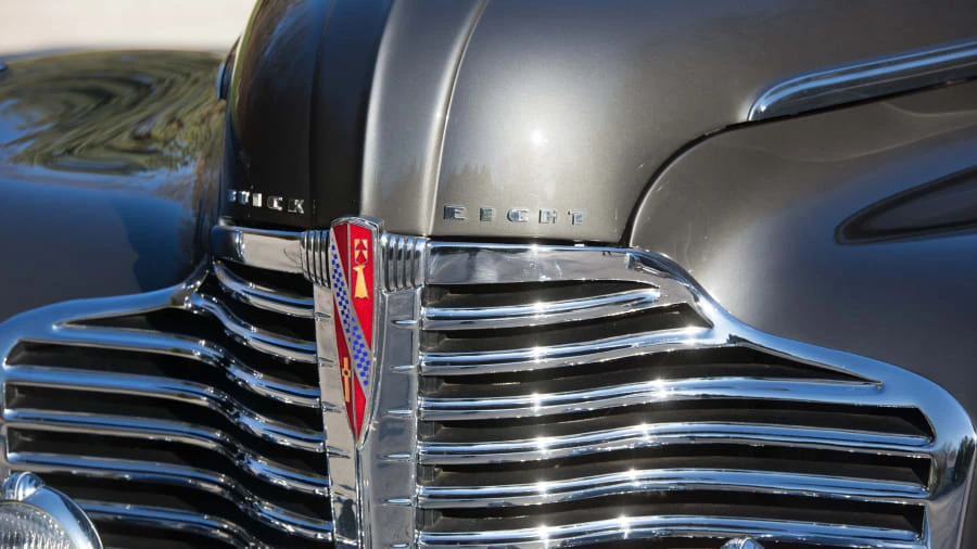 1941 Buick Roadmaster - Image 10 of 12