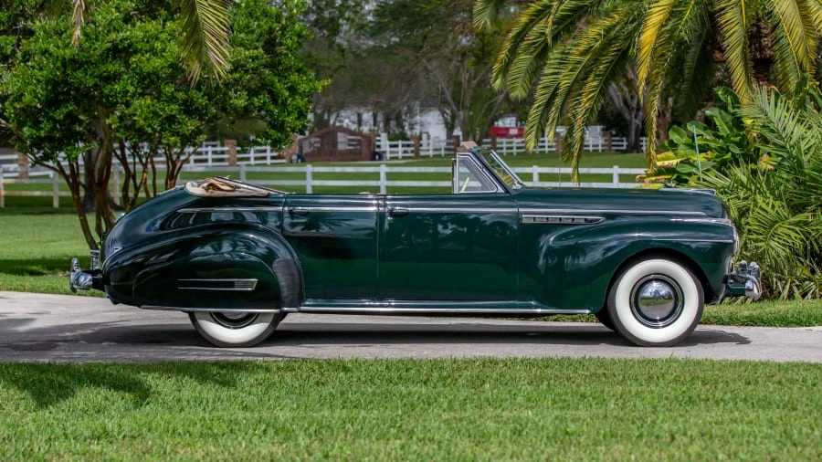1941 Buick Roadmaster - Image 2 of 20