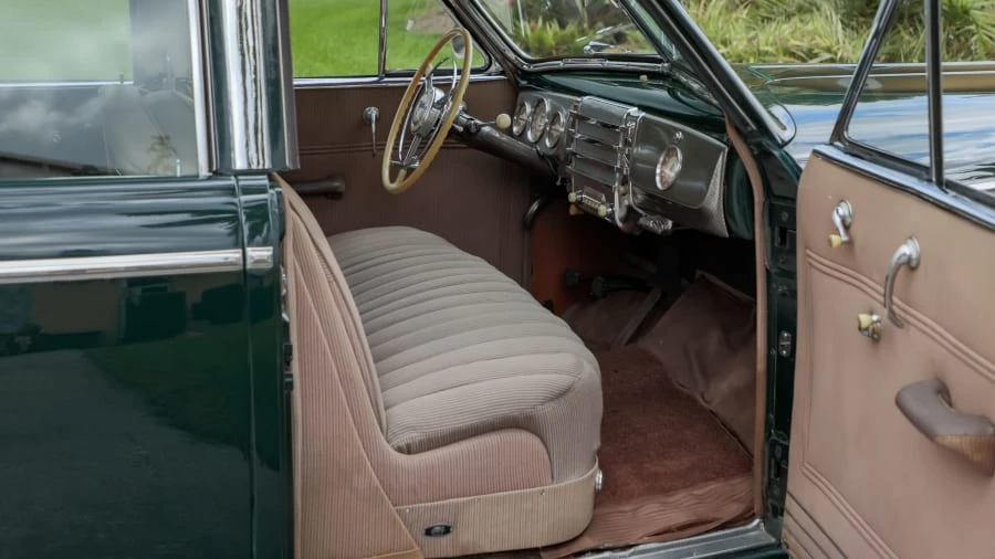 1941 Buick Roadmaster - Image 5 of 20