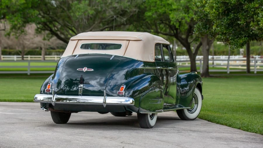 1941 Buick Roadmaster - Image 13 of 20