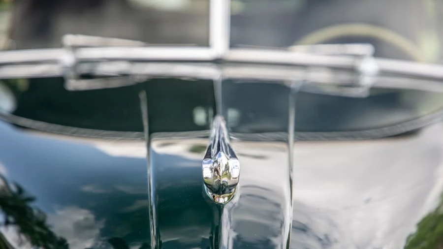 1941 Buick Roadmaster - Image 17 of 20