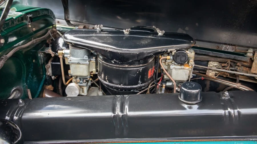 1941 Buick Roadmaster - Image 18 of 20