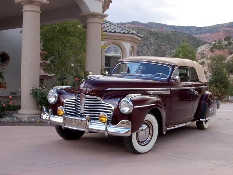 1941 Buick Roadmaster - Image 2 of 2