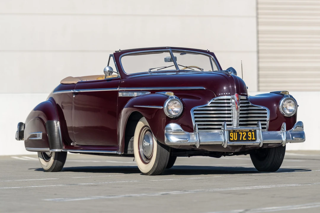 1941 Buick Super - Image 7 of 31