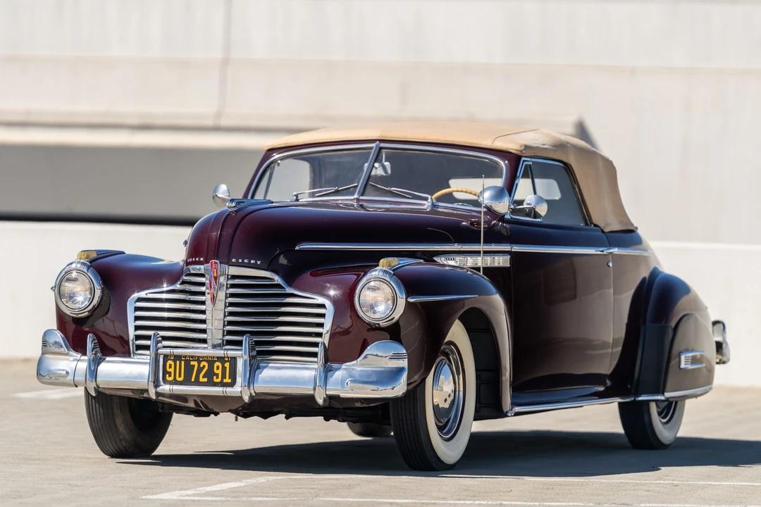 1941 Buick Super - Image 3 of 31