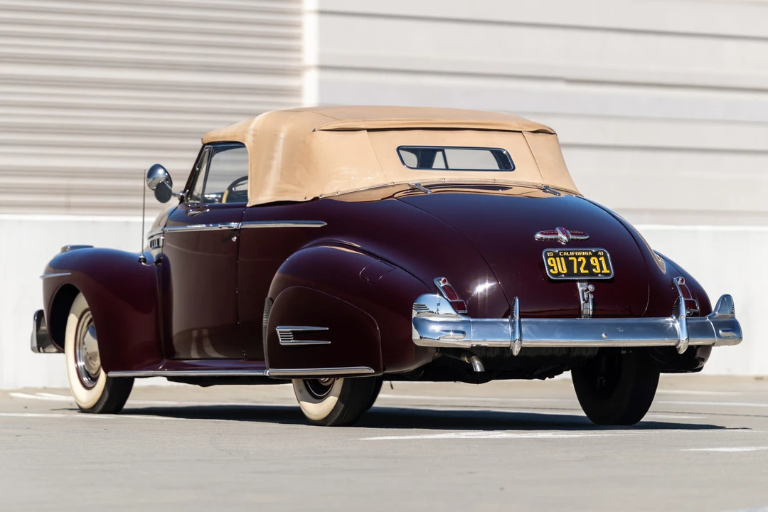 1941 Buick Super - Image 15 of 31