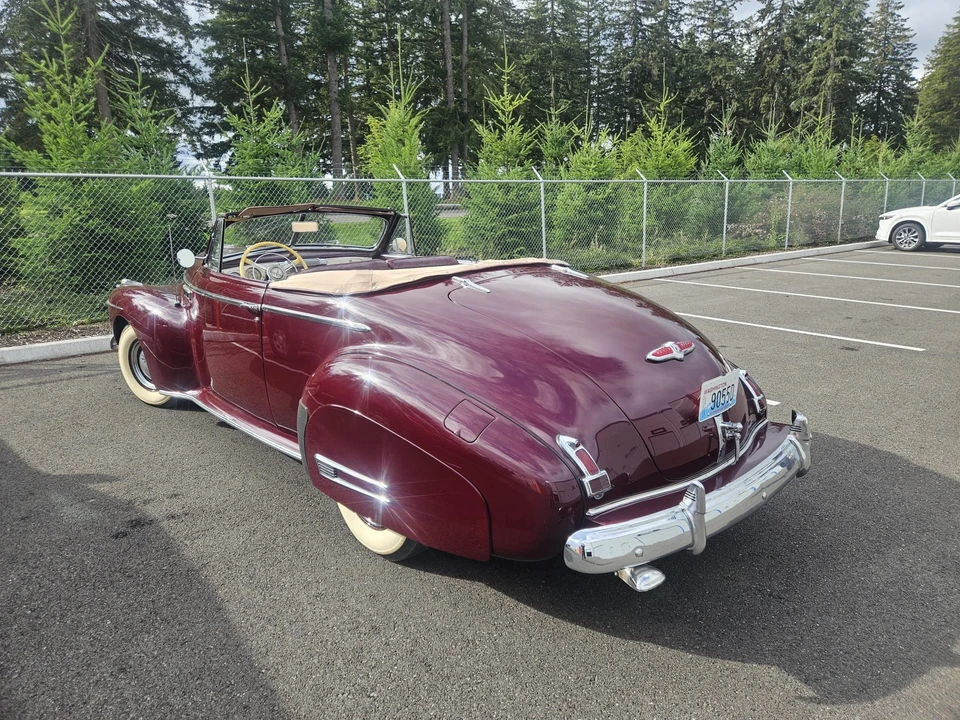 1941 Buick Super - Image 9 of 31