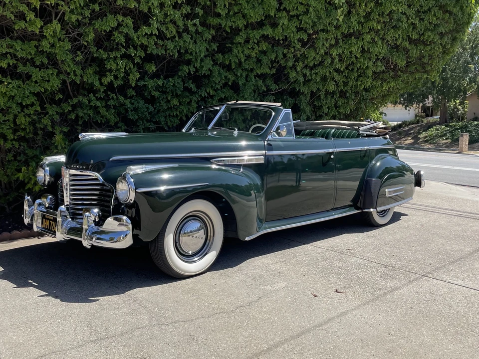 1941 Buick Super - Image 2 of 31