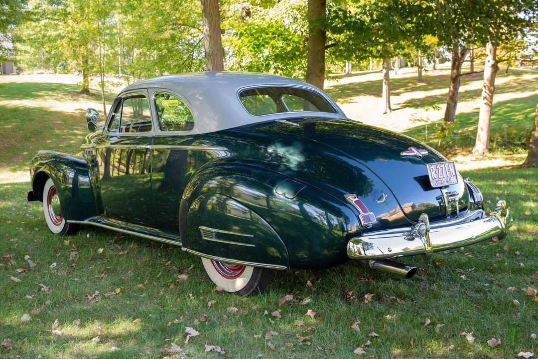 1941 Buick Super - Image 7 of 31