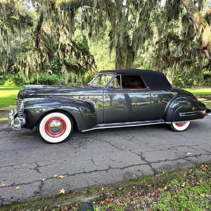 1941 Buick Roadmaster - Image 12 of 31