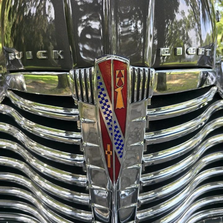 1941 Buick Roadmaster - Image 26 of 31