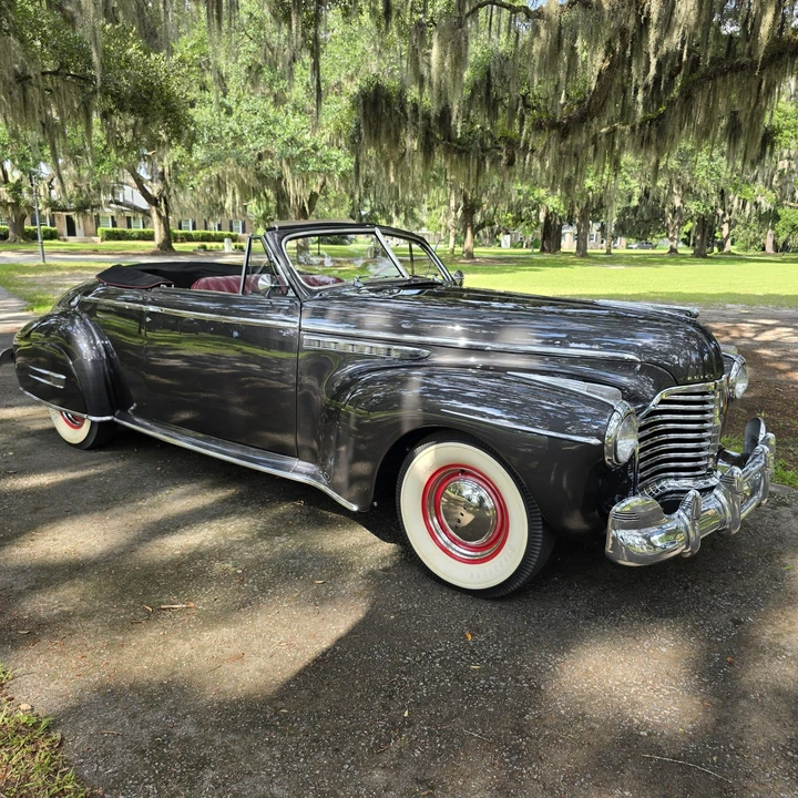 1941 Buick Roadmaster - Image 9 of 31