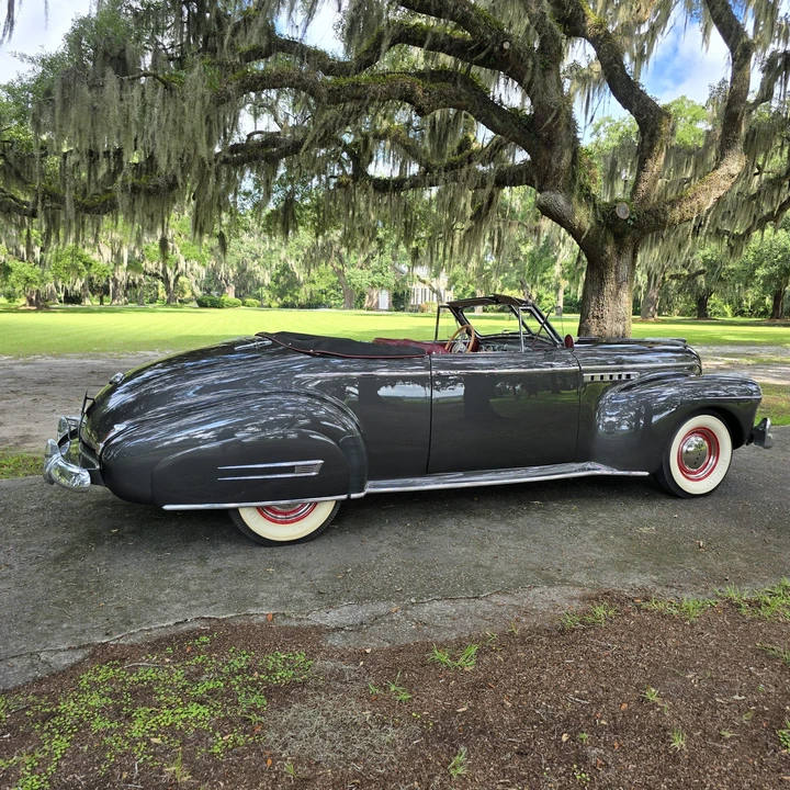 1941 Buick Roadmaster - Image 7 of 31
