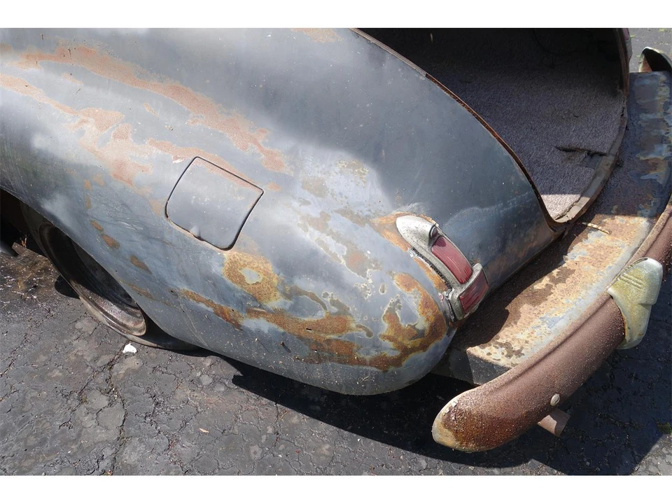 1941 Buick Super - Image 13 of 27