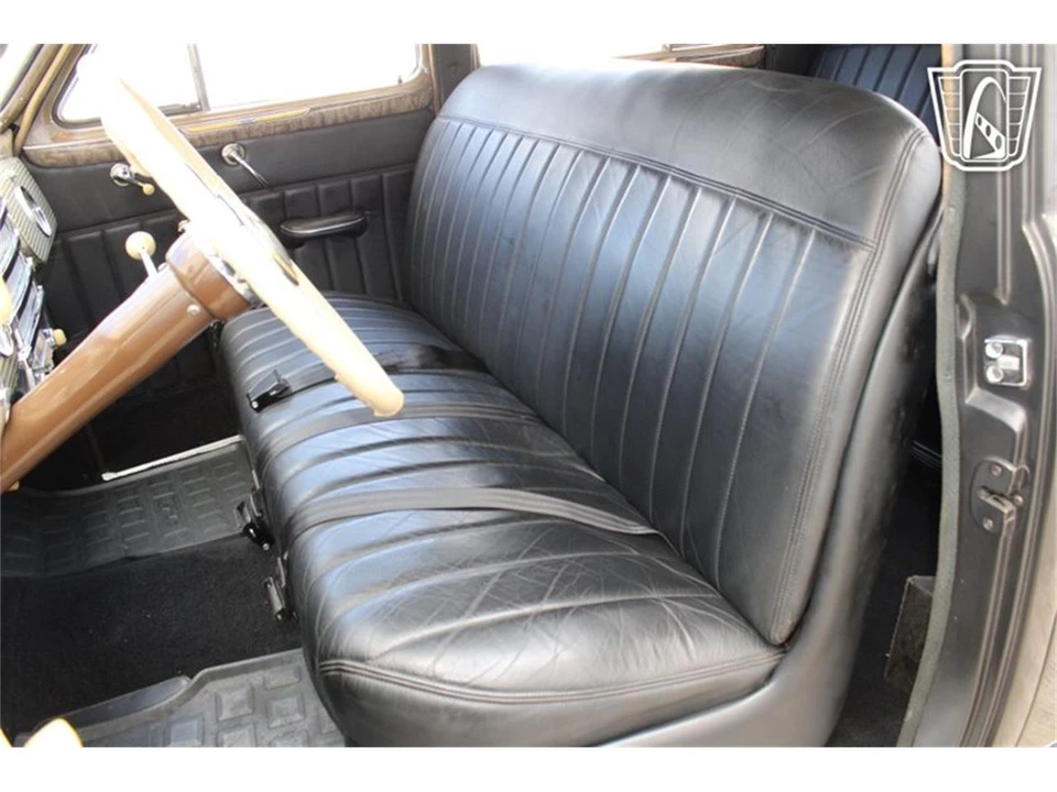1941 Buick Super - Image 7 of 31