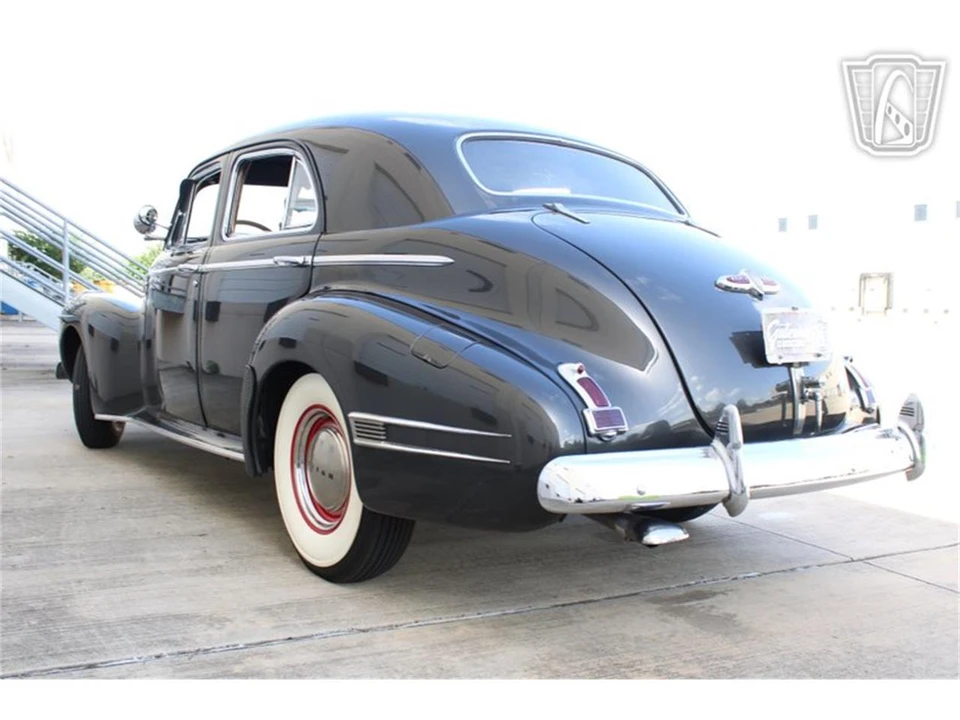 1941 Buick Super - Image 24 of 31