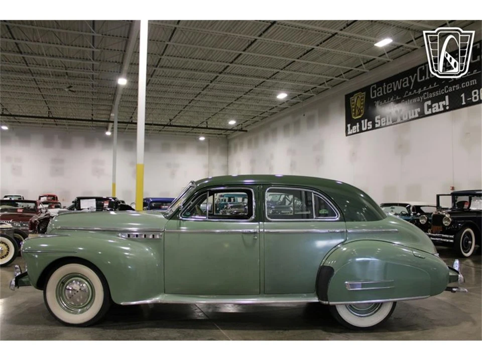 1941 Buick Super - Image 10 of 31