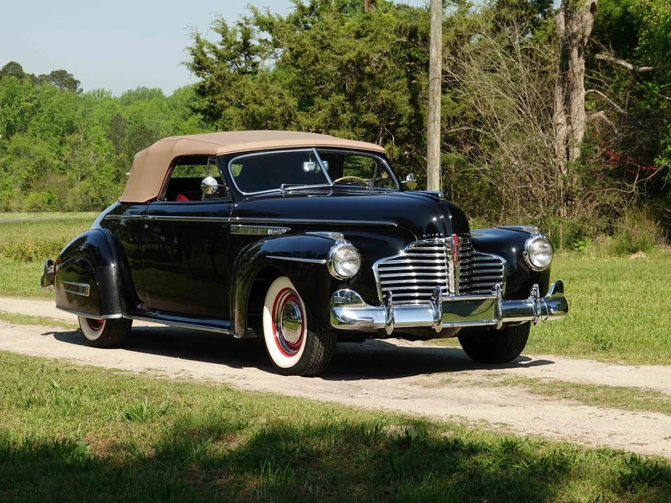 1941 Buick Super - Image 4 of 31