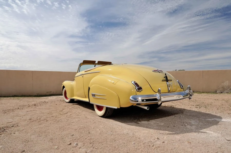 1941 Buick Super - Image 3 of 12
