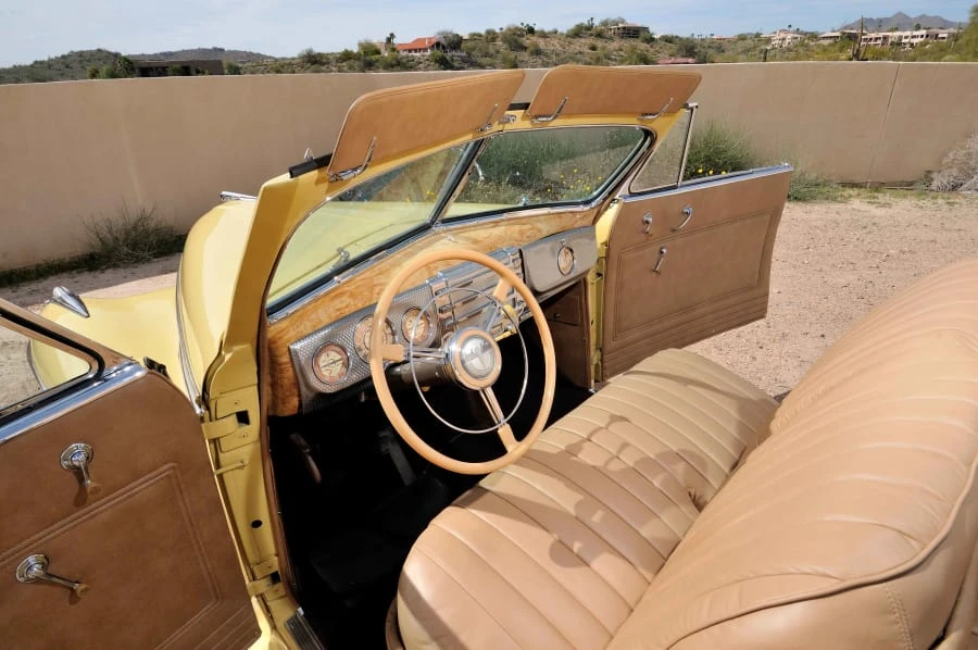 1941 Buick Super - Image 4 of 12