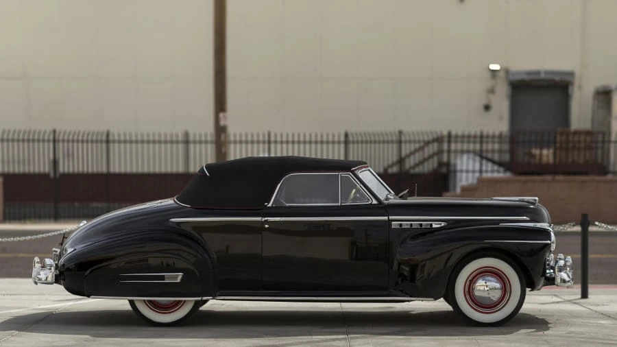 1941 Buick Super - Image 2 of 12