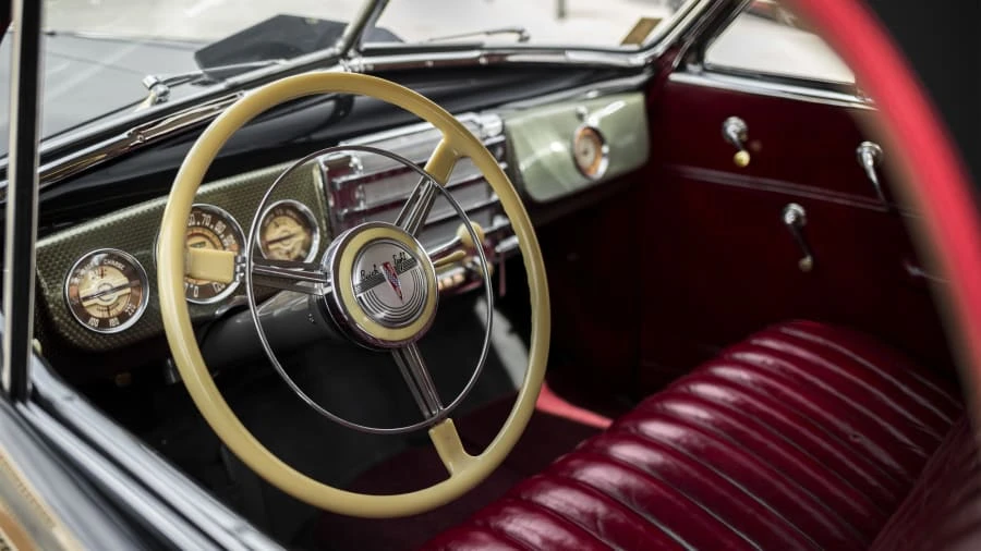 1941 Buick Super - Image 4 of 12