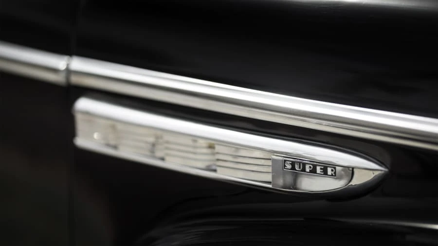 1941 Buick Super - Image 9 of 12