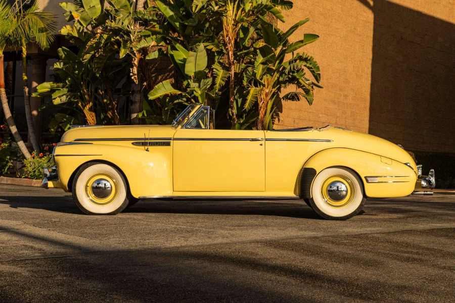 1941 Buick Super - Image 14 of 31