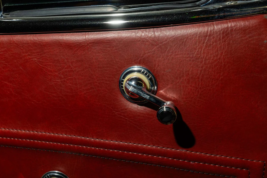 1941 Buick Super - Image 28 of 31