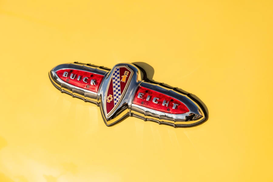1941 Buick Super - Image 10 of 31