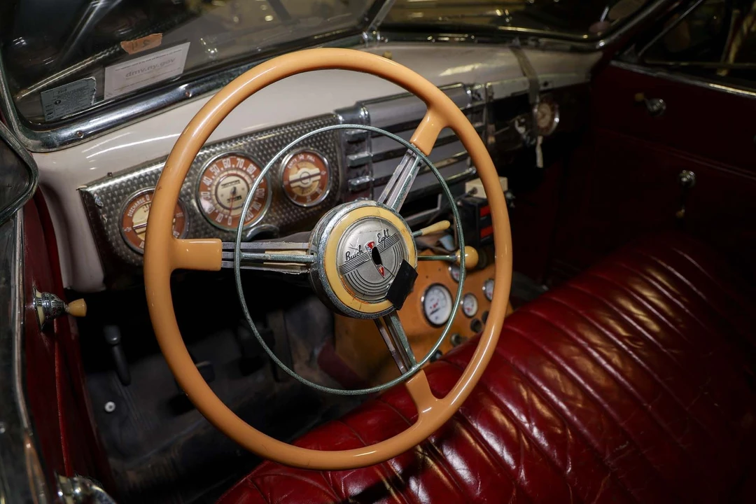 1941 Buick Super - Image 20 of 31