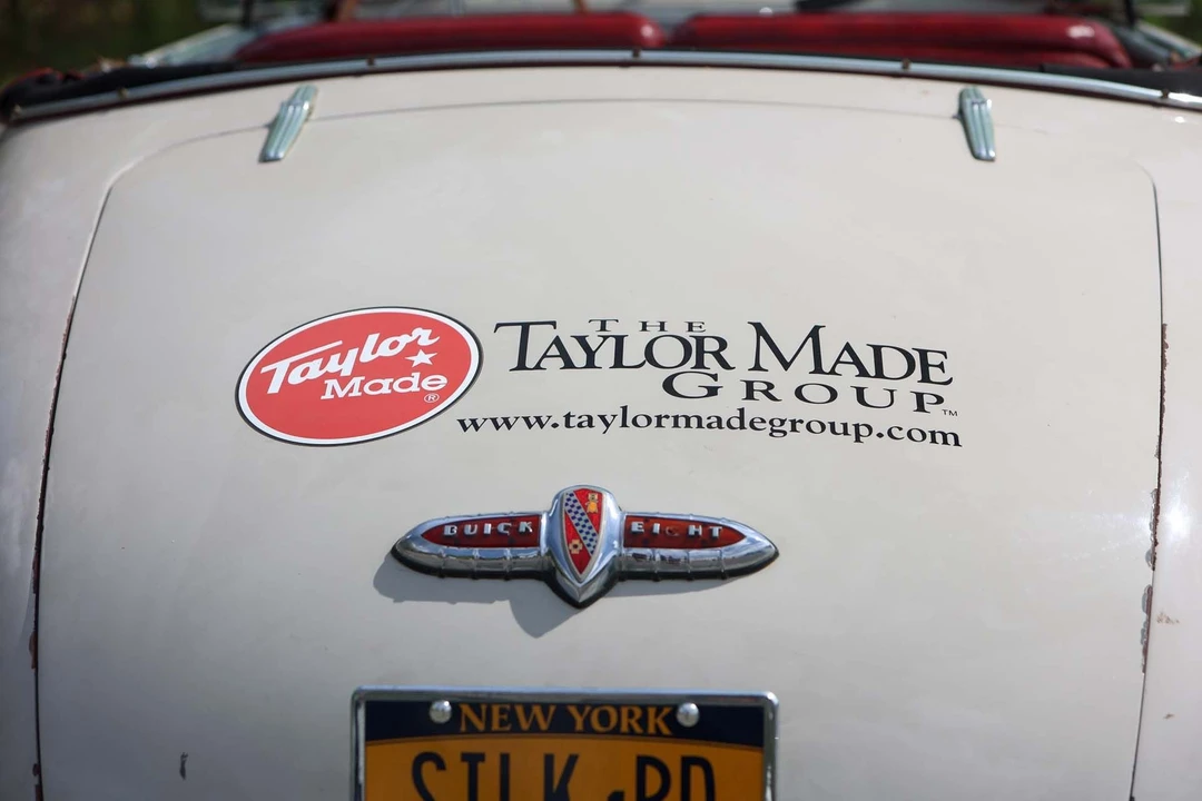 1941 Buick Super - Image 30 of 31