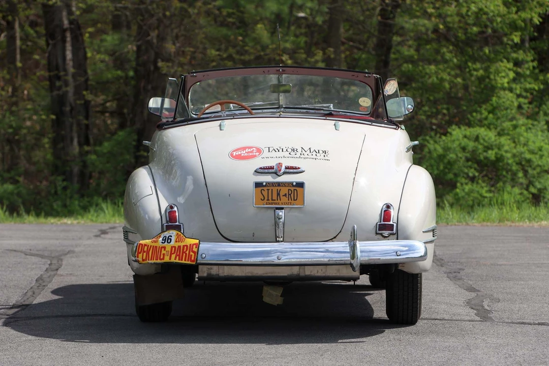 1941 Buick Super - Image 11 of 31
