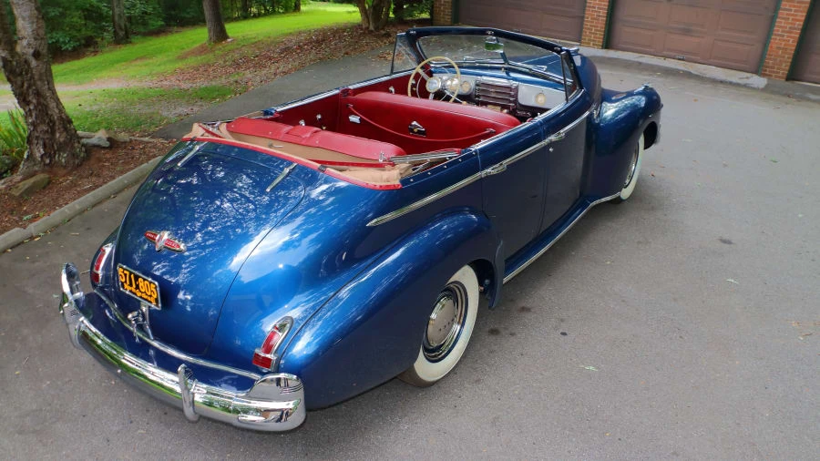 1941 Buick Super - Image 9 of 12