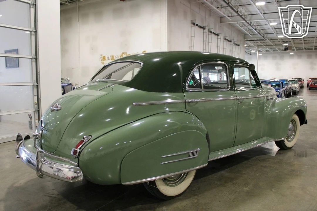 1941 Buick Super - Image 17 of 21