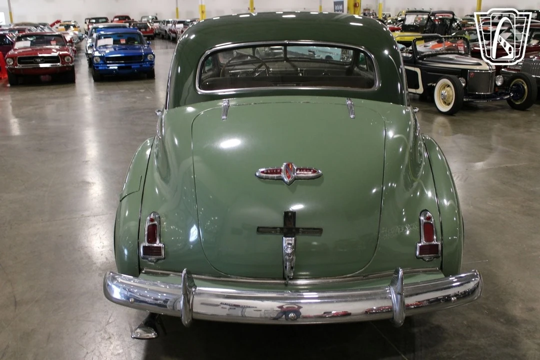 1941 Buick Super - Image 9 of 21