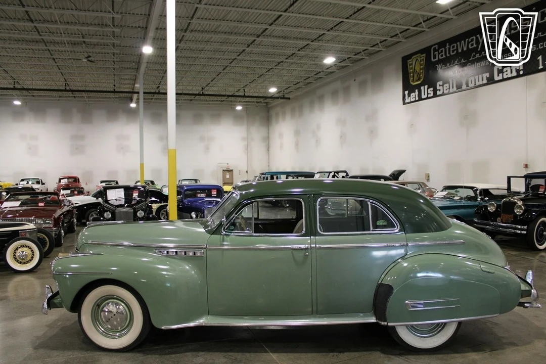 1941 Buick Super - Image 3 of 21