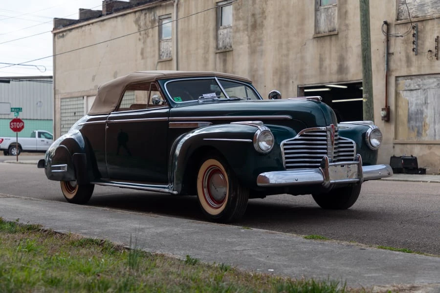 1941 Buick Super - Image 9 of 21