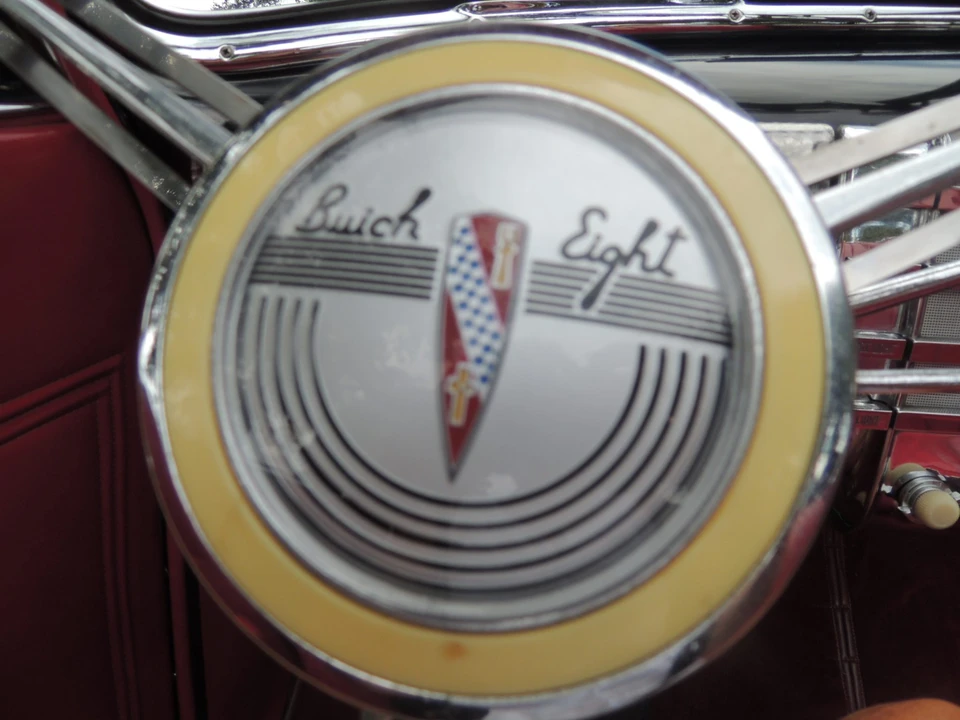1941 Buick Super - Image 21 of 31