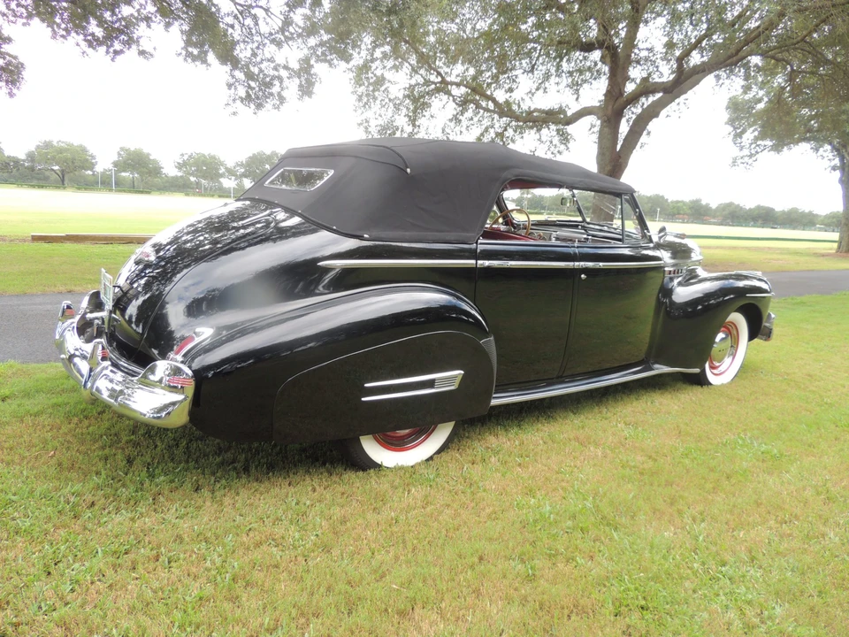 1941 Buick Super - Image 2 of 31