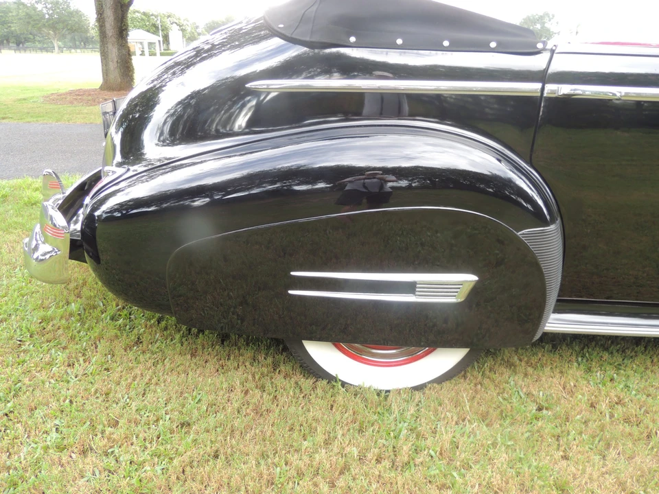 1941 Buick Super - Image 13 of 31