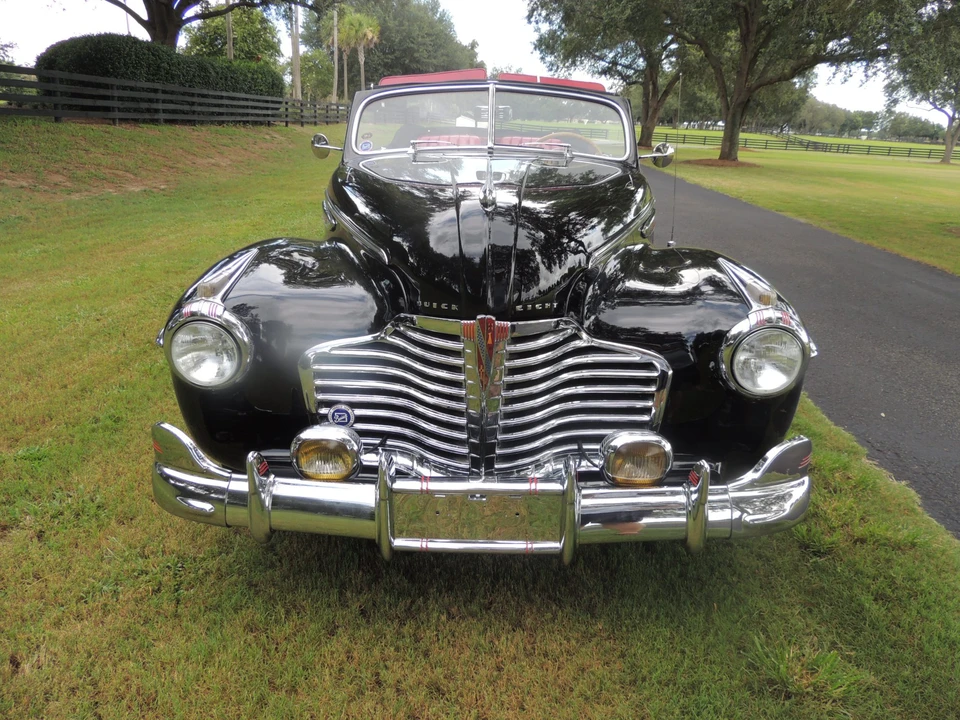 1941 Buick Super - Image 4 of 31