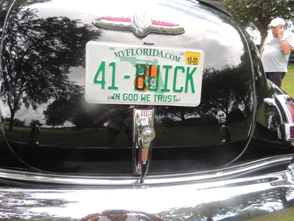 1941 Buick Super - Image 12 of 31