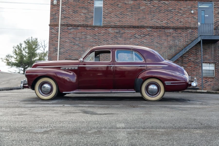 1941 Buick Super - Image 2 of 23