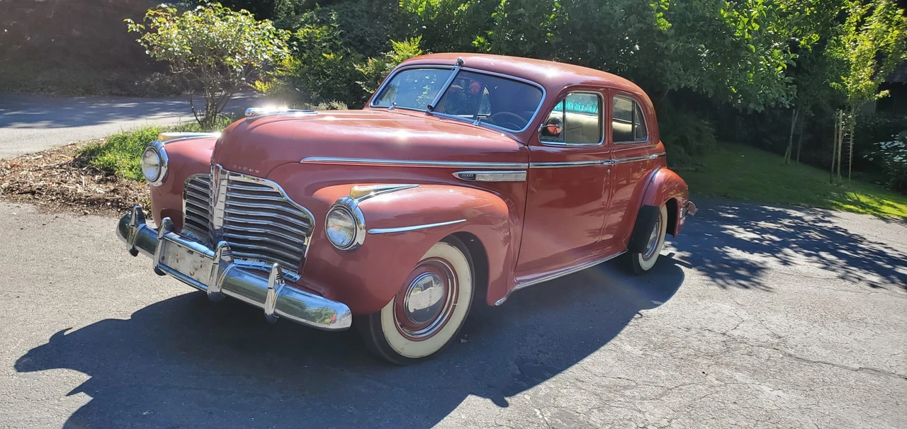 1941 Buick Super - Image 2 of 31