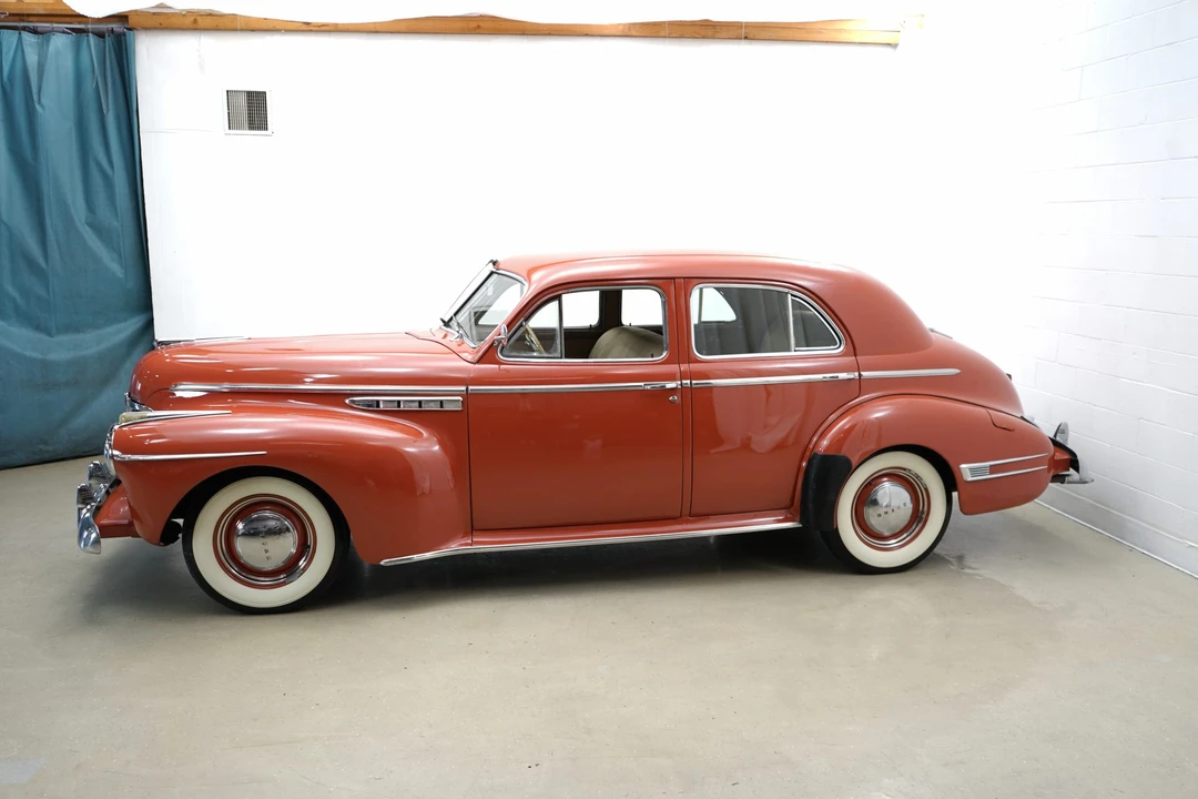 1941 Buick Super - Image 10 of 31