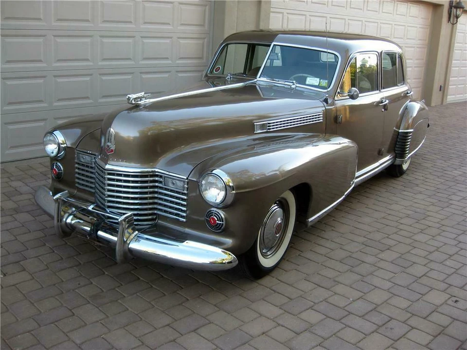1941 Cadillac Sixty Special - Image 2 of 2