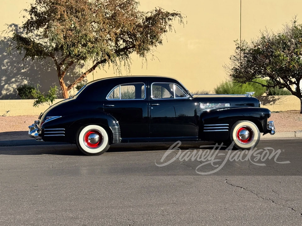 1941 Cadillac Series 62 1st Gen - Image 5 of 8